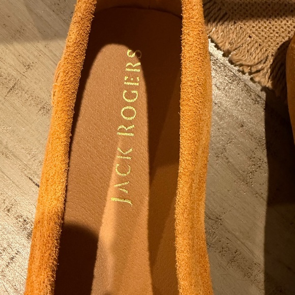 New Jack Rogers Millie Suede Loafers Marigold Size 7 - Picture 4 of 5